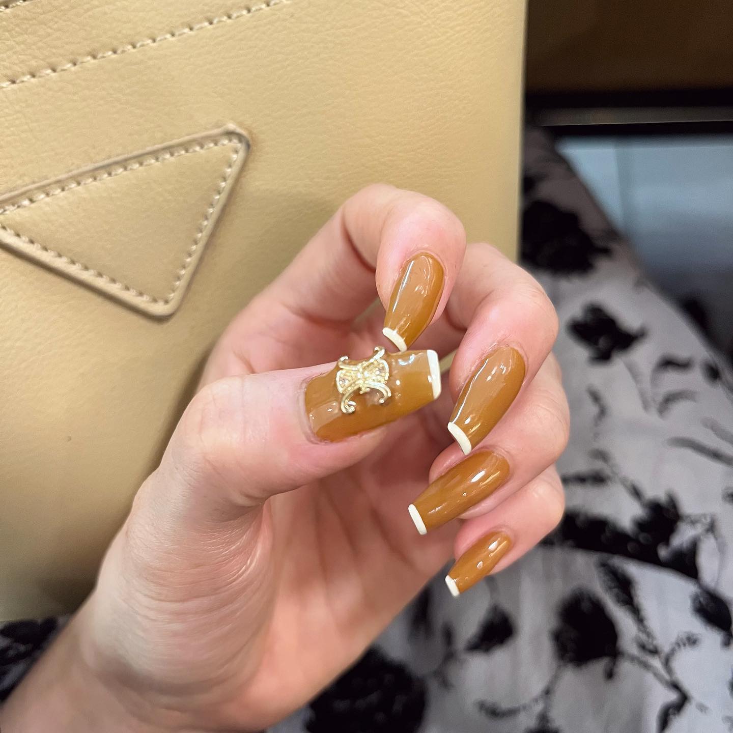 ..CELINE nail 🤎.… emu salon（エムサロン）｜高崎・前橋・伊勢崎の美容室＆ネイル＆アイラッシュ